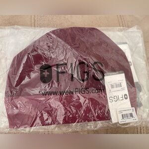 Brand New Figs modern expandable Scrub cap - burgundy, Navy, 2 pcs Black